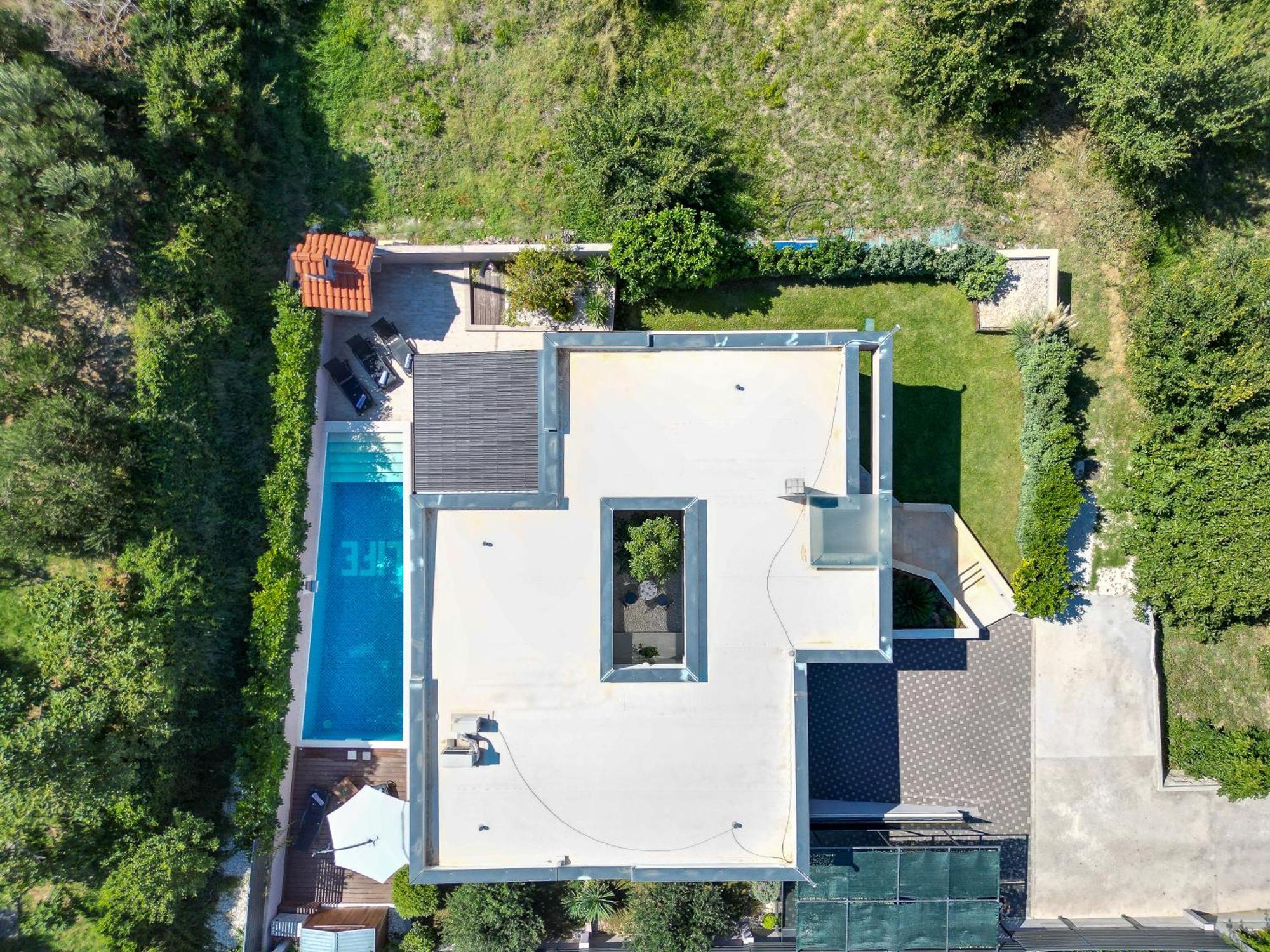 Life - New And Luxury Holiday House Kaštela エクステリア 写真